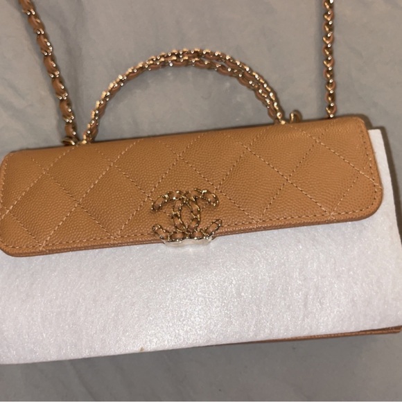 CHANEL clutch on chain *brand new with tags dustbag and box* - Picture 6 of 13